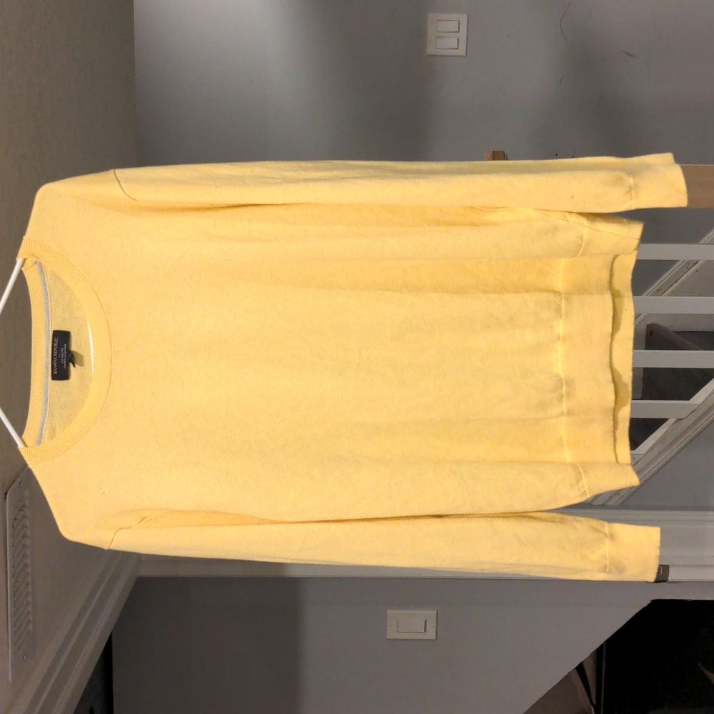 Men's crew neck light sweater